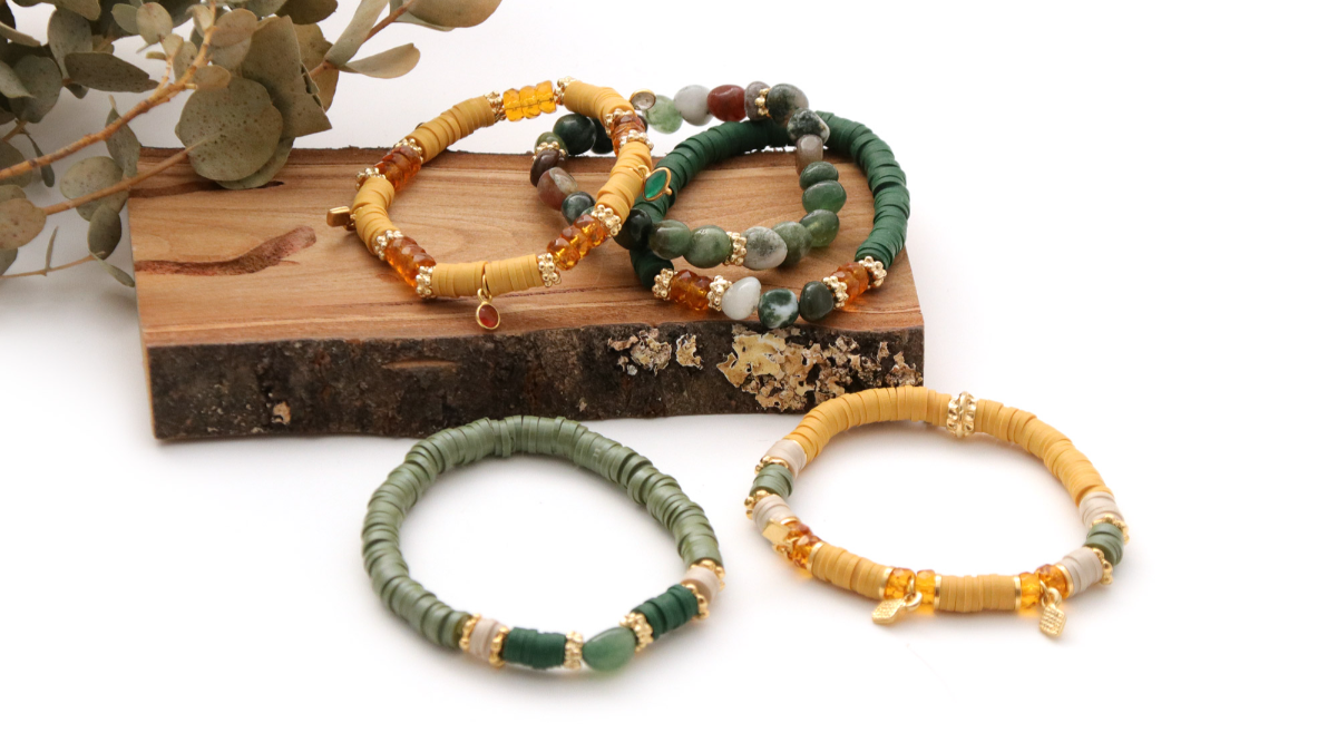 Schema  Heishi bracelets with gemstone beads Indian Agates