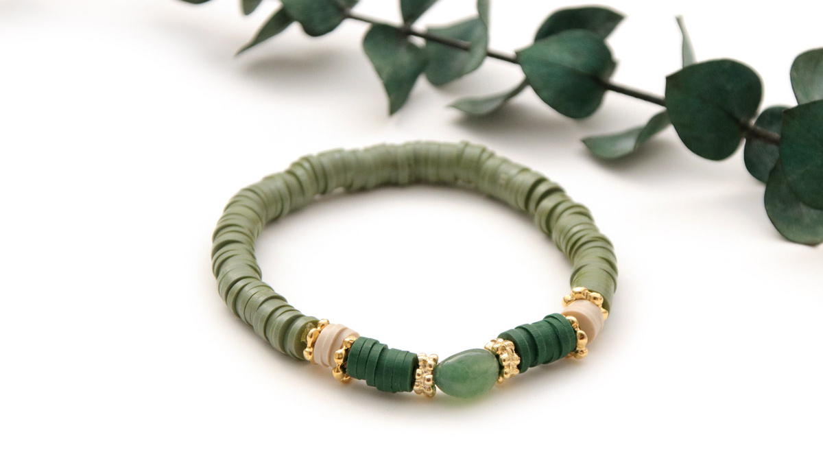 Heishi bracelets with gemstone beads Indian Agates : Step 3