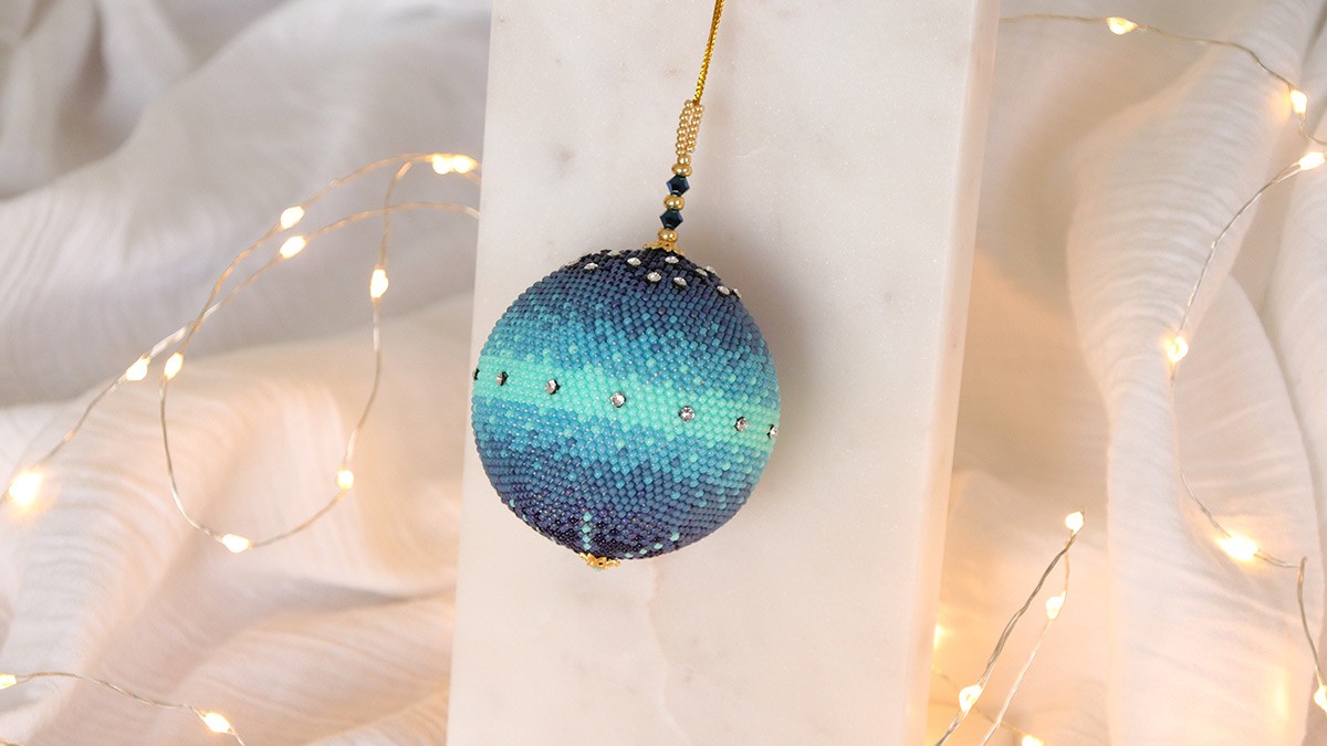 DIY Crochet Spiral Christmas Bauble DIY Crochet Spiral Christmas Bauble