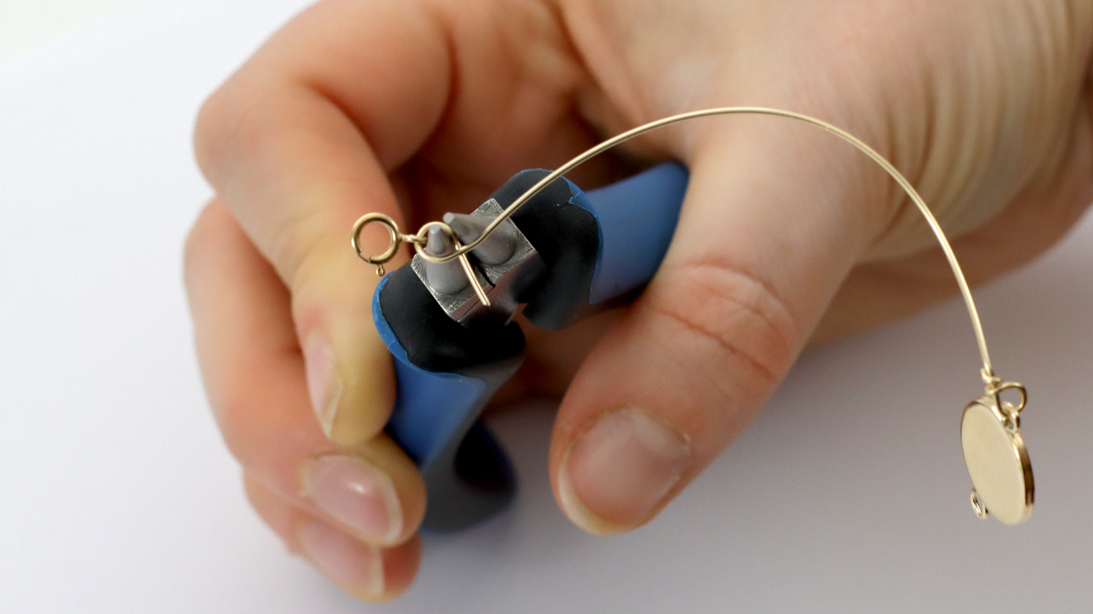 Tuto Gold Filled black resin bangle bracelet : Step 6