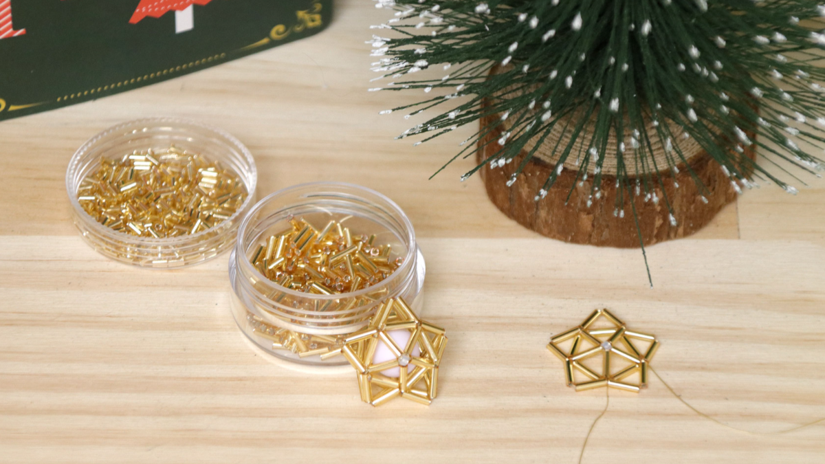 Schema  Miyuki Bugles 3D beaded star himmeli style