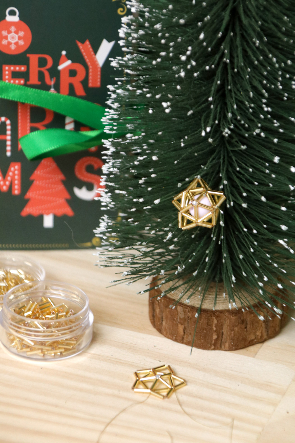 Schema  Miyuki Bugles 3D beaded star himmeli style