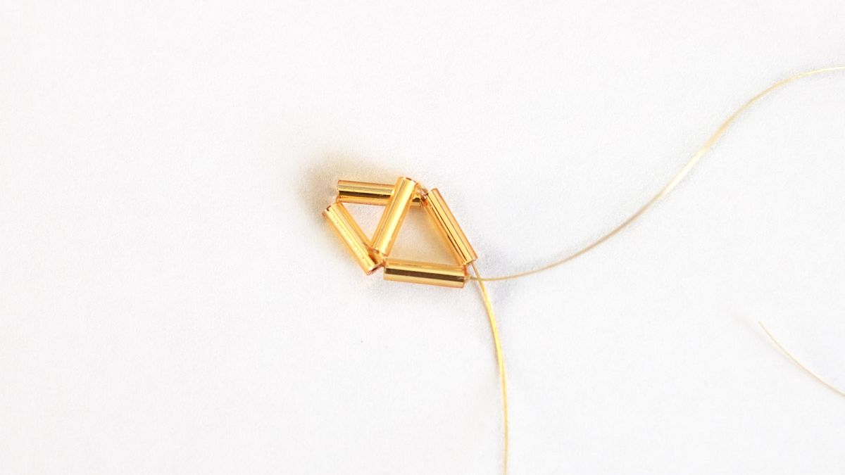 Miyuki Bugles 3D beaded star himmeli style : Step 2