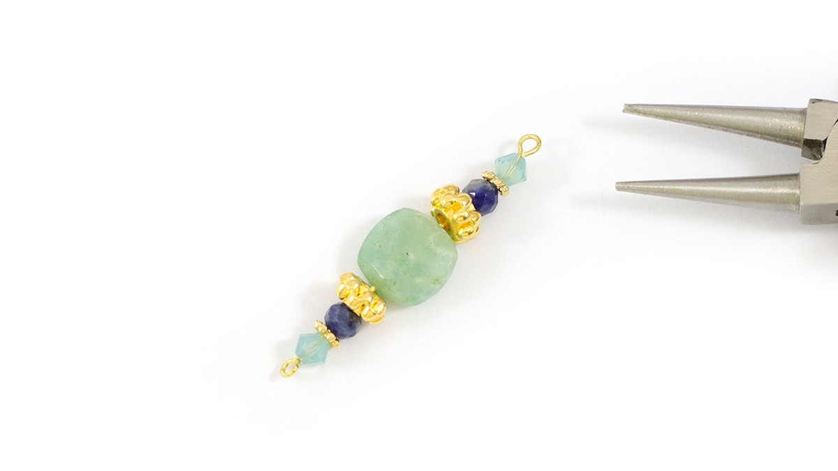 Freshwater pearl and gemstone necklace tutorial : Step 4