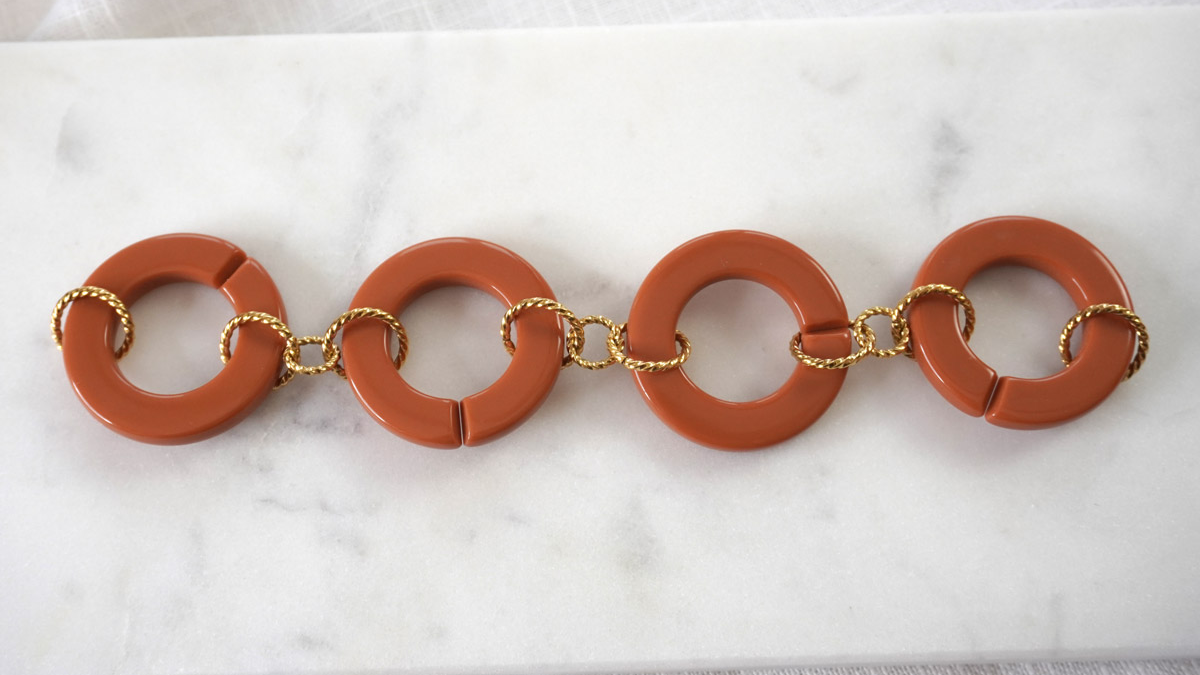 Bracelet Big Links stainless steel and acrylic gilded : Step 3