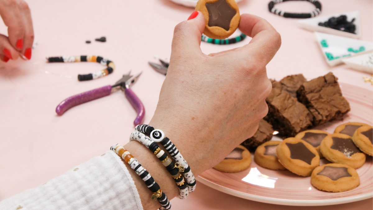 Schema Elastic bracelets round heishi model Canopée Schema Elastic bracelets round heishi model Canopée