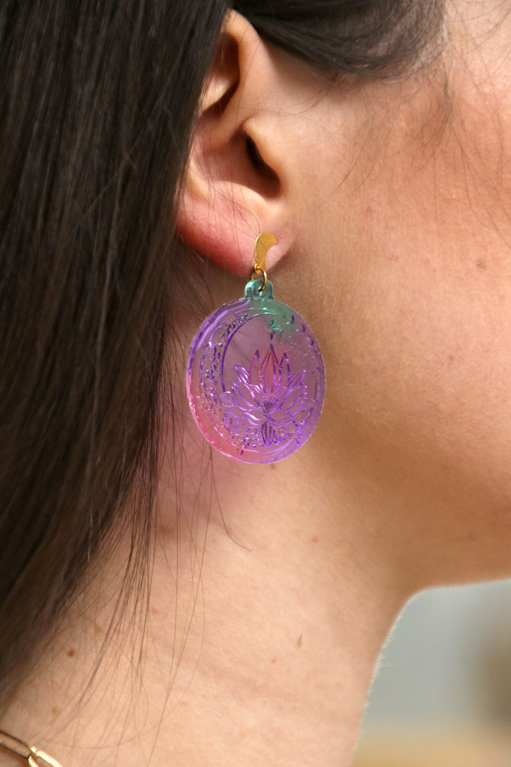 Schema  Earrings tutorial in pastel UV LED resin