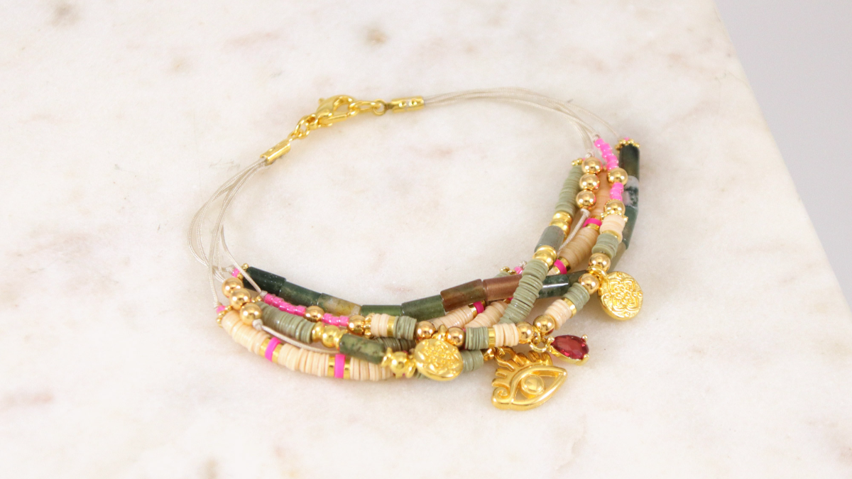 Schema  Tuto fine bracelets with heishi beads and charms