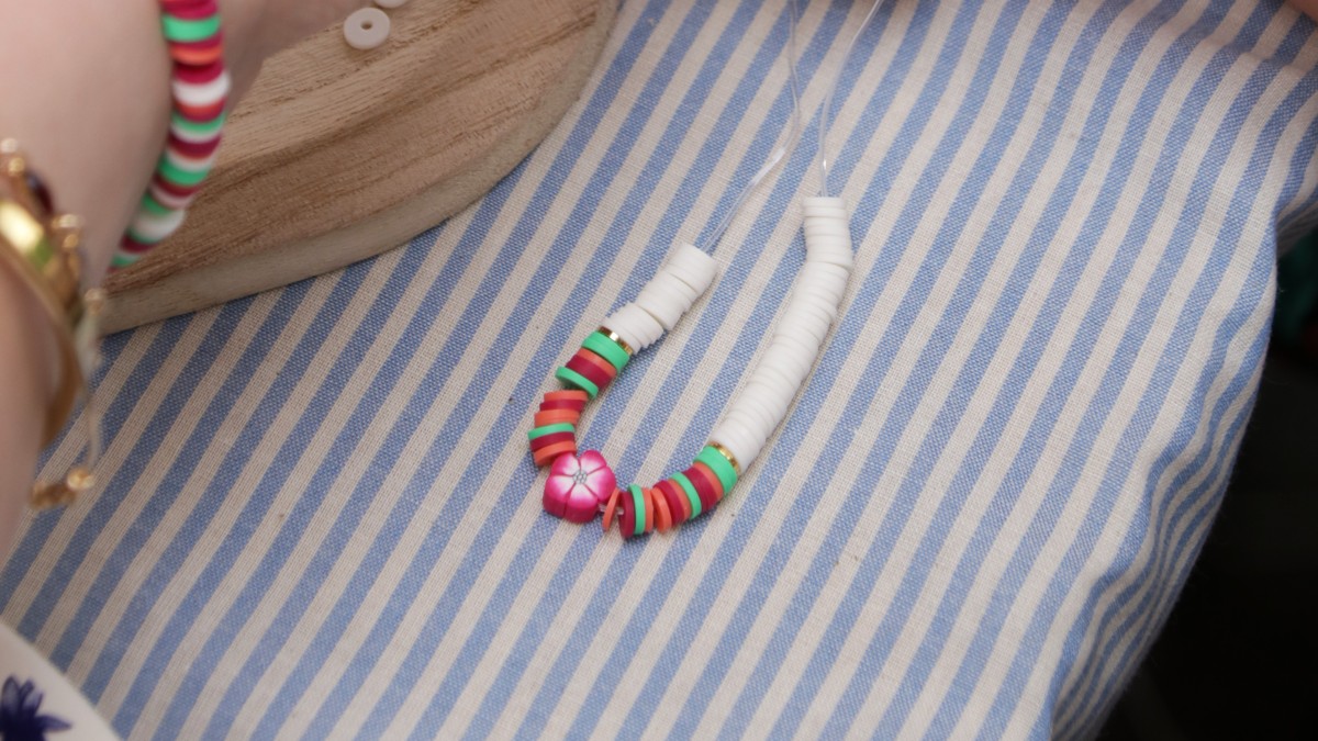 Elastic bracelets round heishi model Prairie : Step 3