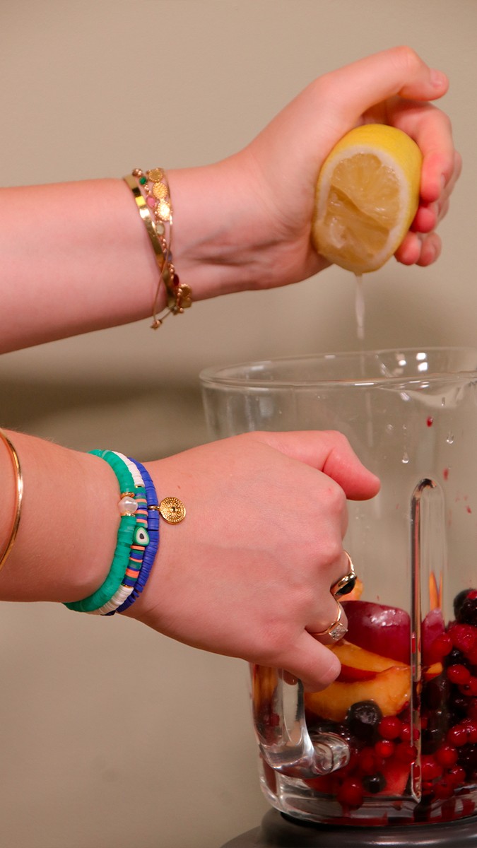 Schema  Elastic bracelets round heishi model Fruit Salad