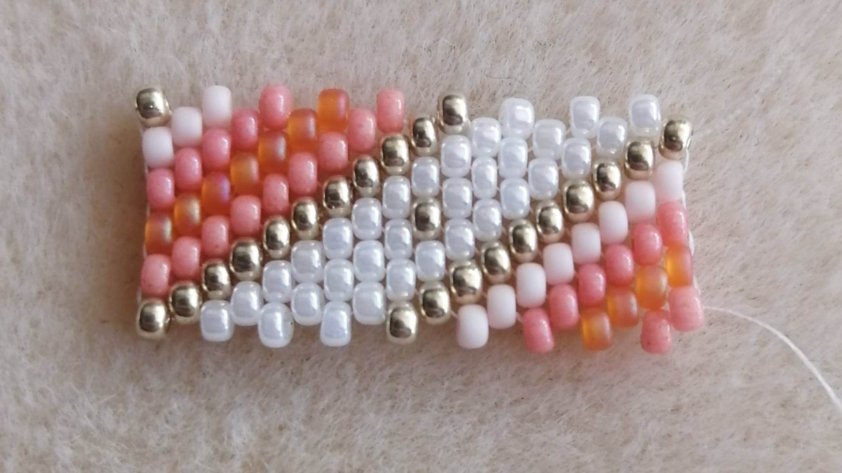 Peytwist weaving bracelet tutorial : Step 4 Peytwist weaving bracelet tutorial : Step 4