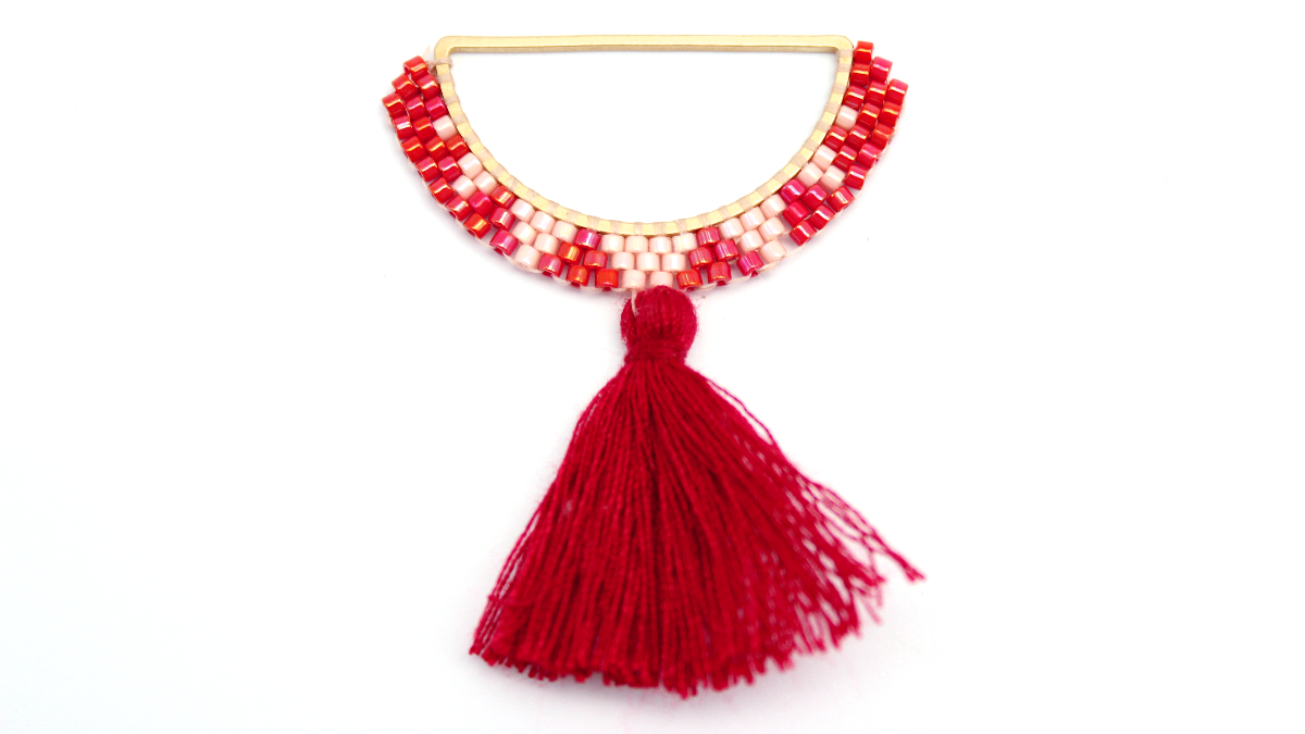 Miyuki half moon necklace brick stitch technique : Step 5