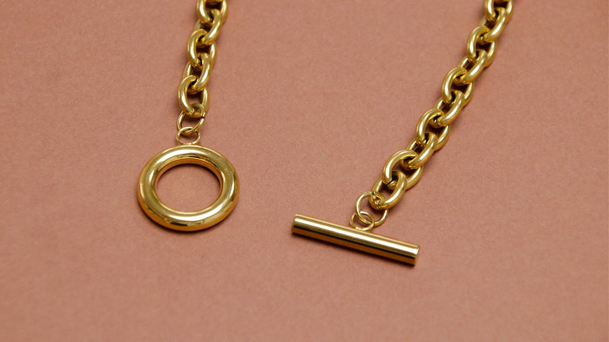 Gold-plated stainless steel bracelet with T-clasp : Step 1 Gold-plated stainless steel bracelet with T-clasp : Step 1