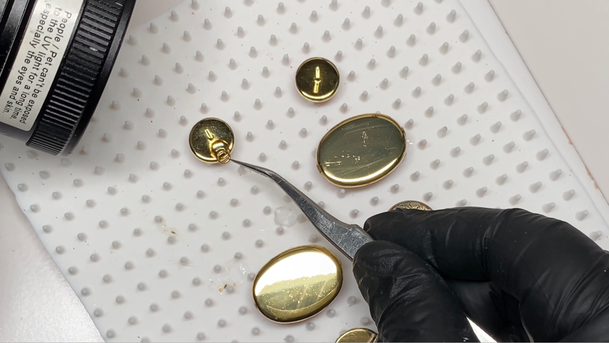 Polymer clay, ink and UV resin pendant earrings : Step 12 Polymer clay, ink and UV resin pendant earrings : Step 12