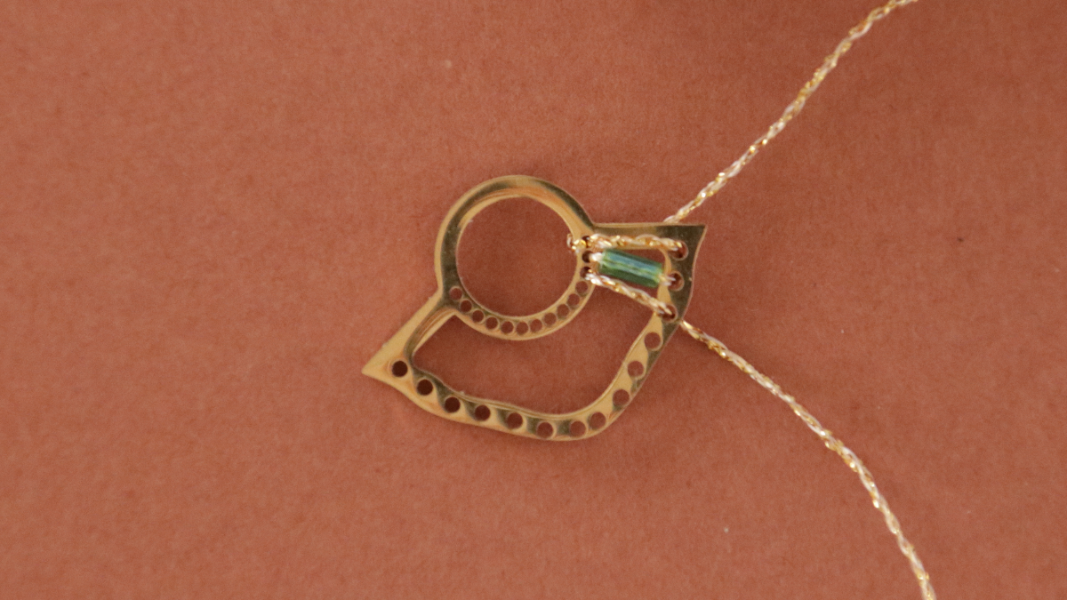 Miyuki stainless steel Bugles gold plated earrings : Step 2