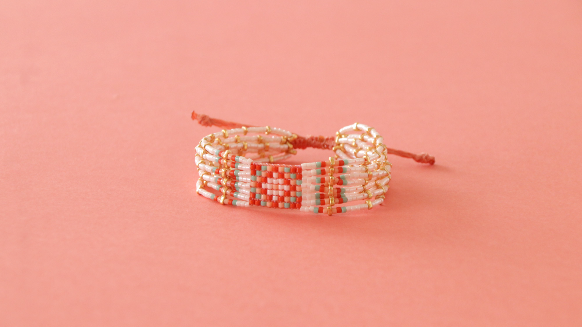 Schema How to make a Miyuki Multi-wire beaded bracelet with a loom Schema How to make a Miyuki Multi-wire beaded bracelet with a loom