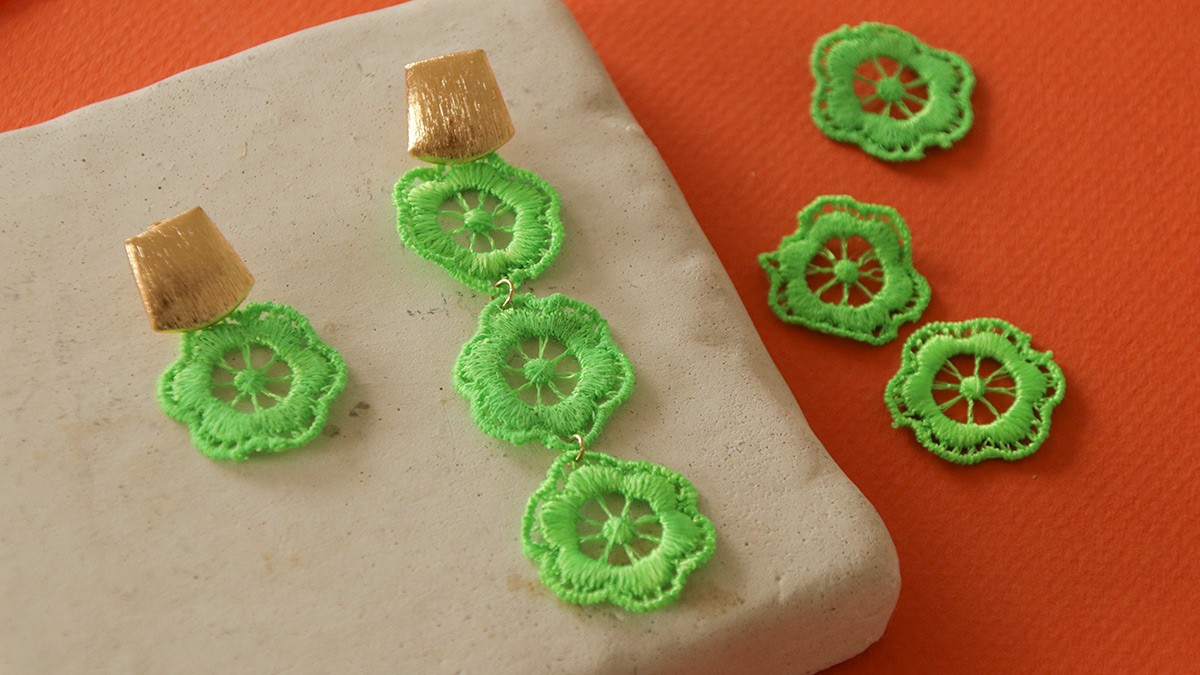 Flower earrings : Step 3