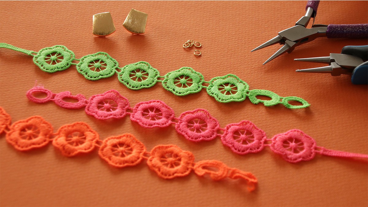 Flower earrings : Step 1