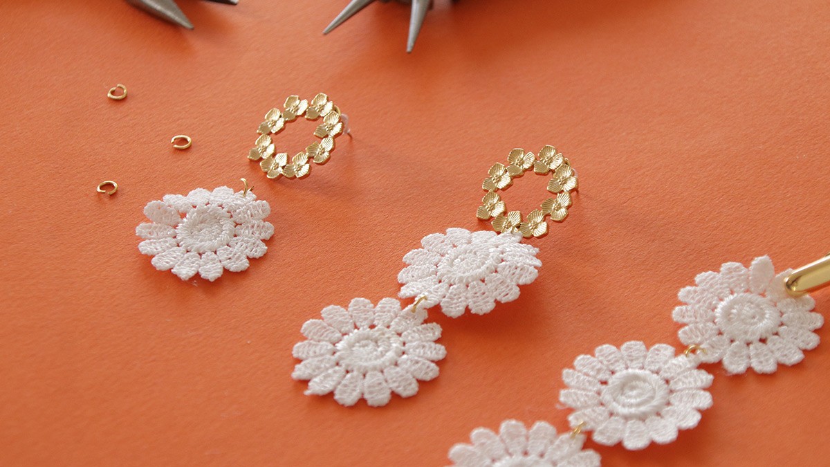 Flower earrings : Step 5