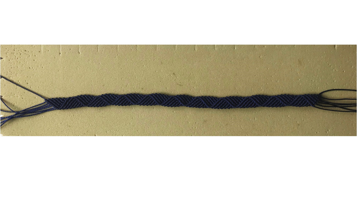 Men's micro macramé bracelet : Step 28 Men's micro macramé bracelet : Step 28