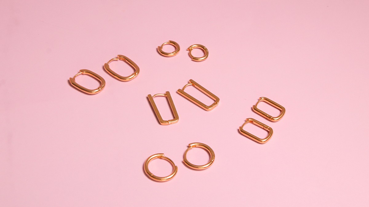 Mini creoles and fancy charms : Step 1