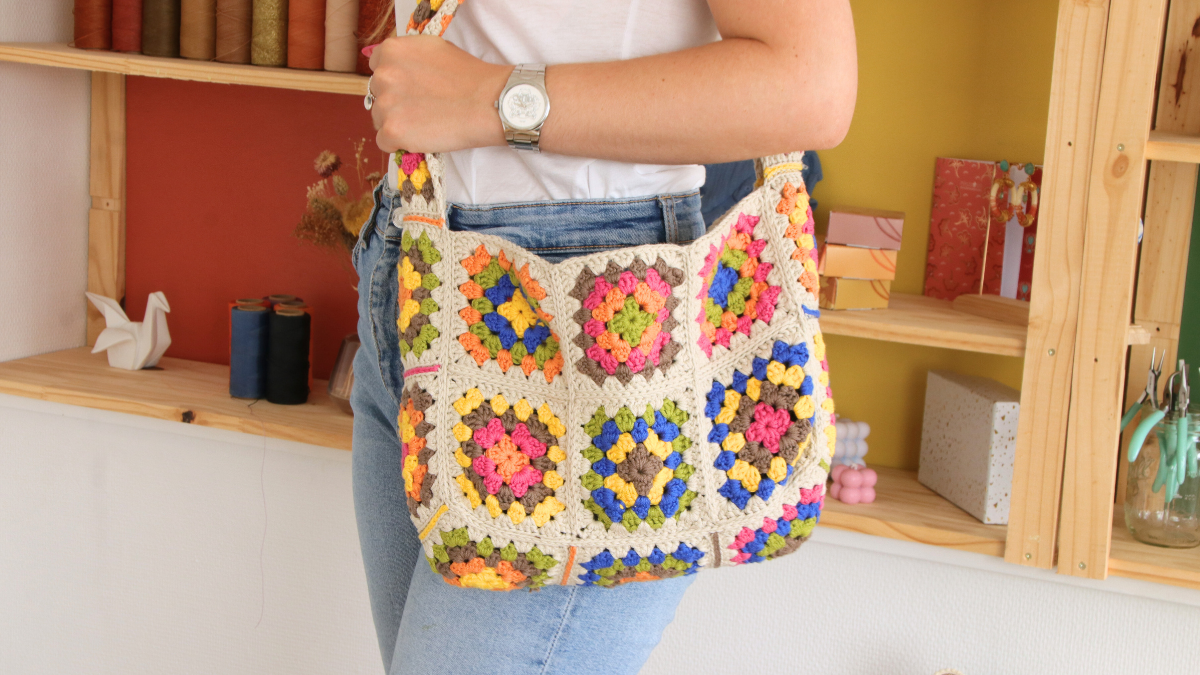 Granny square crochet bag tutorial