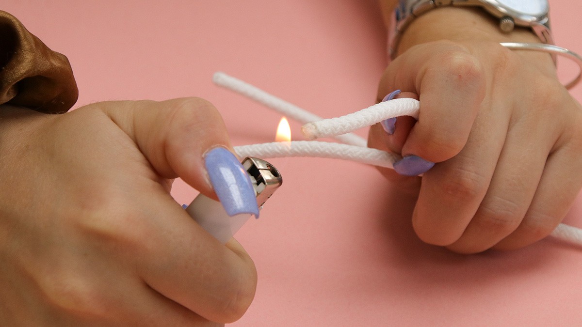 DIY Colorful phone cord tutorial : Step 4