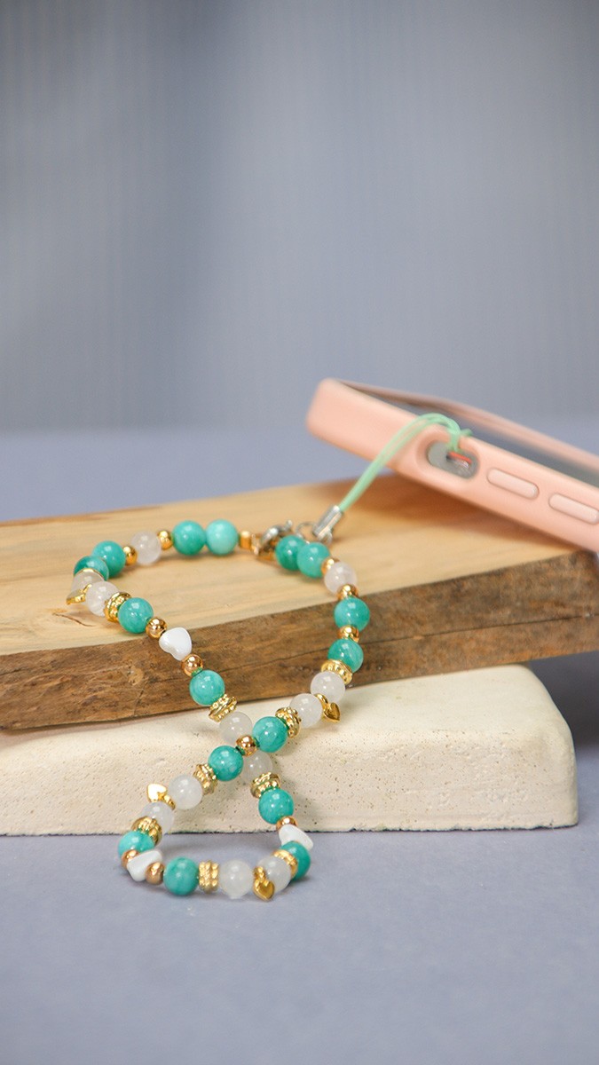 Tinted jade and moonstone gemstone bead telephone jewel