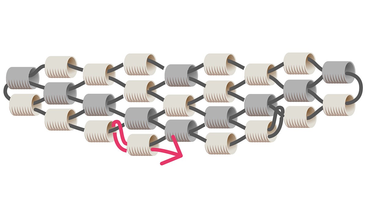 Miyuki black and silver bracelet in Peyote Impair : Step 8