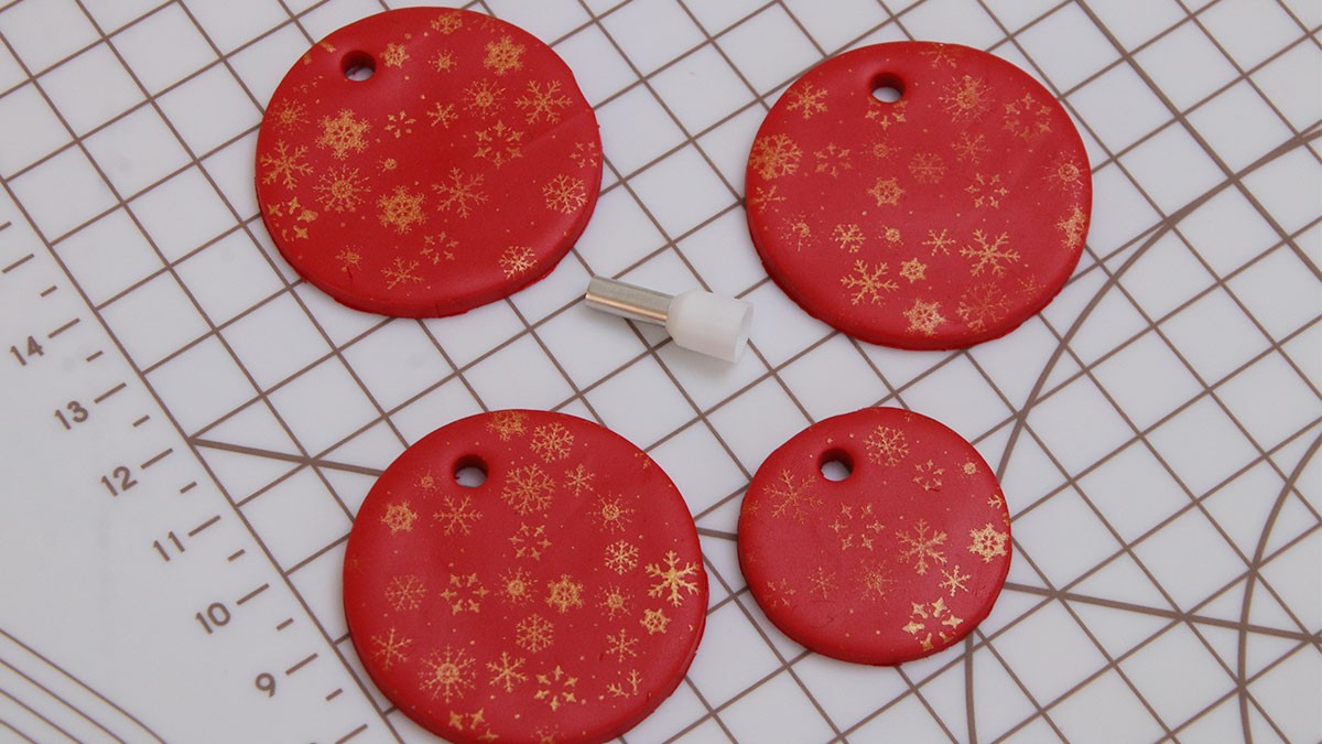 DIY Christmas decoration in polymer clay with silkscreen : Step 4 DIY Christmas decoration in polymer clay with silkscreen : Step 4