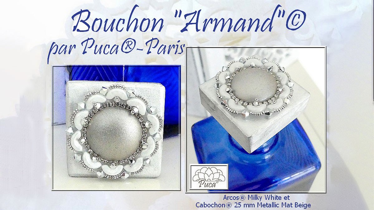 Armand stopper with wooden stand to be customized by Puca®.