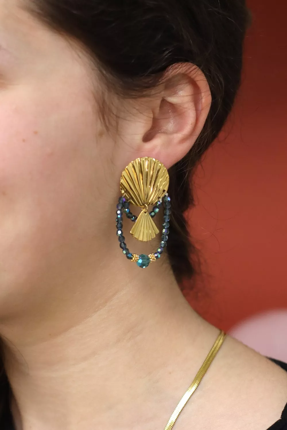 Schema  Gold-plated Preciosa fan and pearl earrings