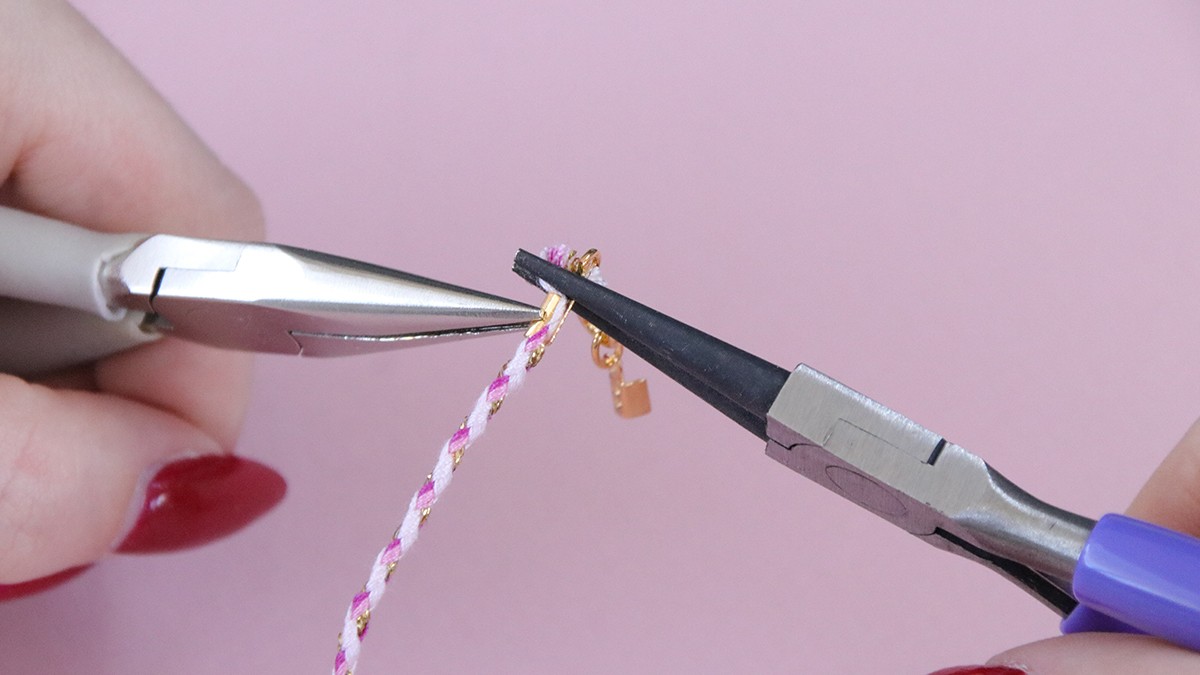 Necklace with braided cords and epoxy pendants : Step 2