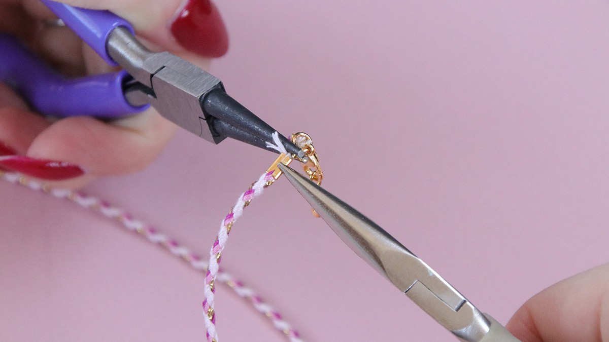 Necklace with braided cords and epoxy pendants : Step 3