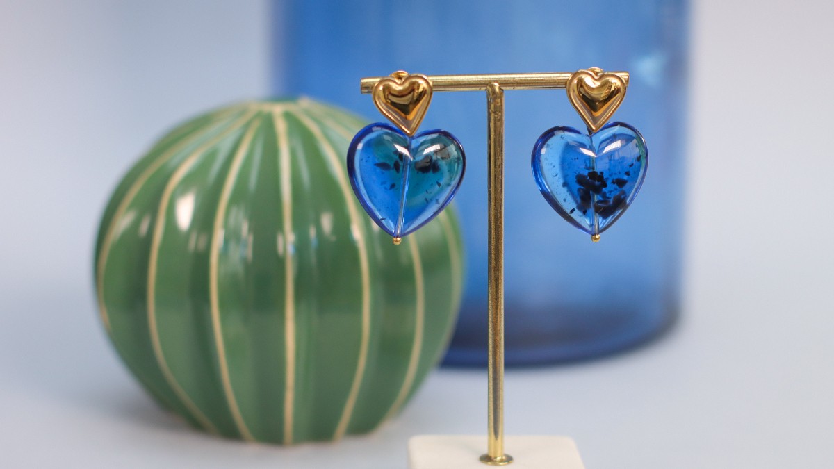 Resin heart maxi earrings