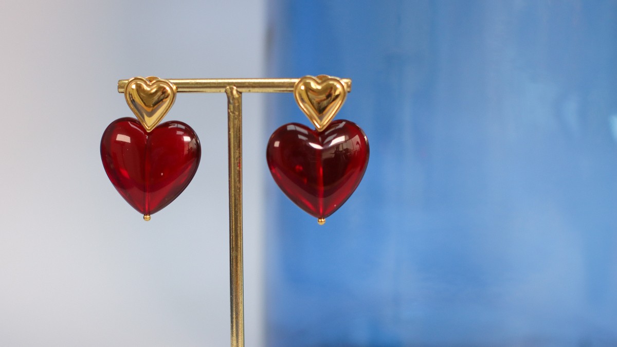 Schema Resin heart maxi earrings Schema Resin heart maxi earrings