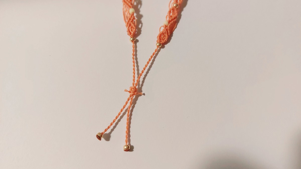 Summer bracelet in micro-macramé : Step 27