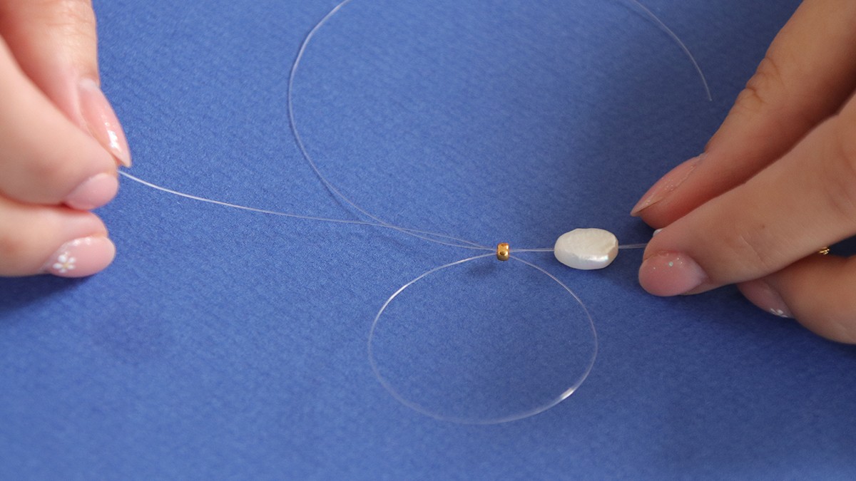 Freshwater pearl dangling earrings : Step 5