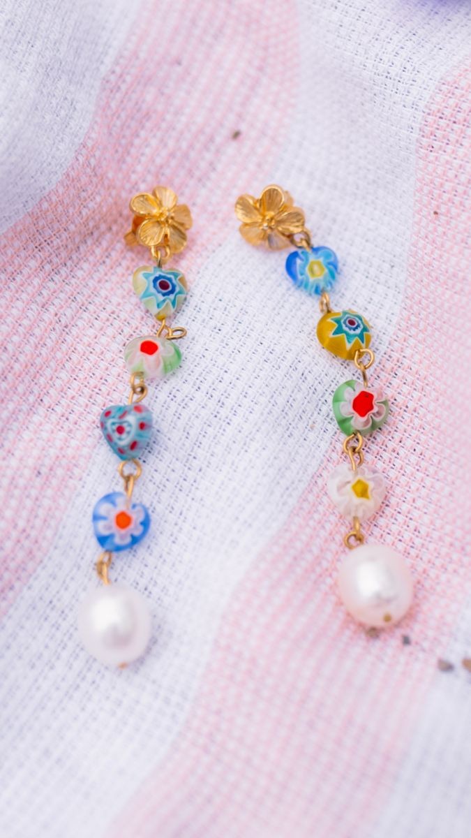 Pendant earrings with Millefiori beads
