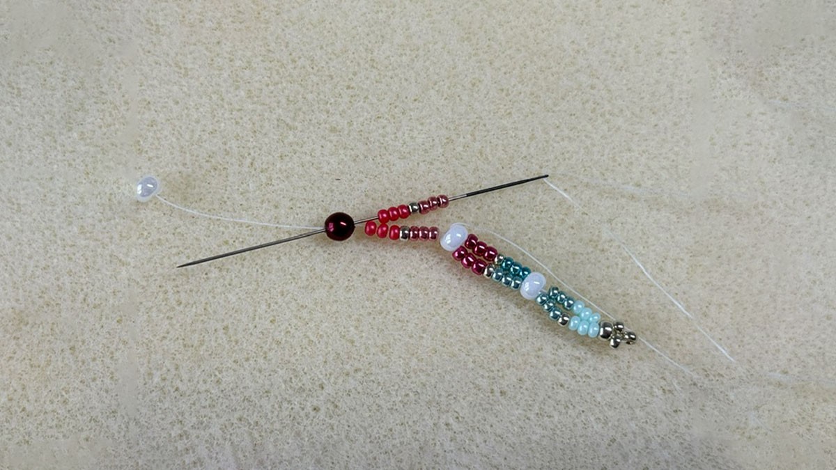 11/0 seed beads netting necklace : Step 5 11/0 seed beads netting necklace : Step 5