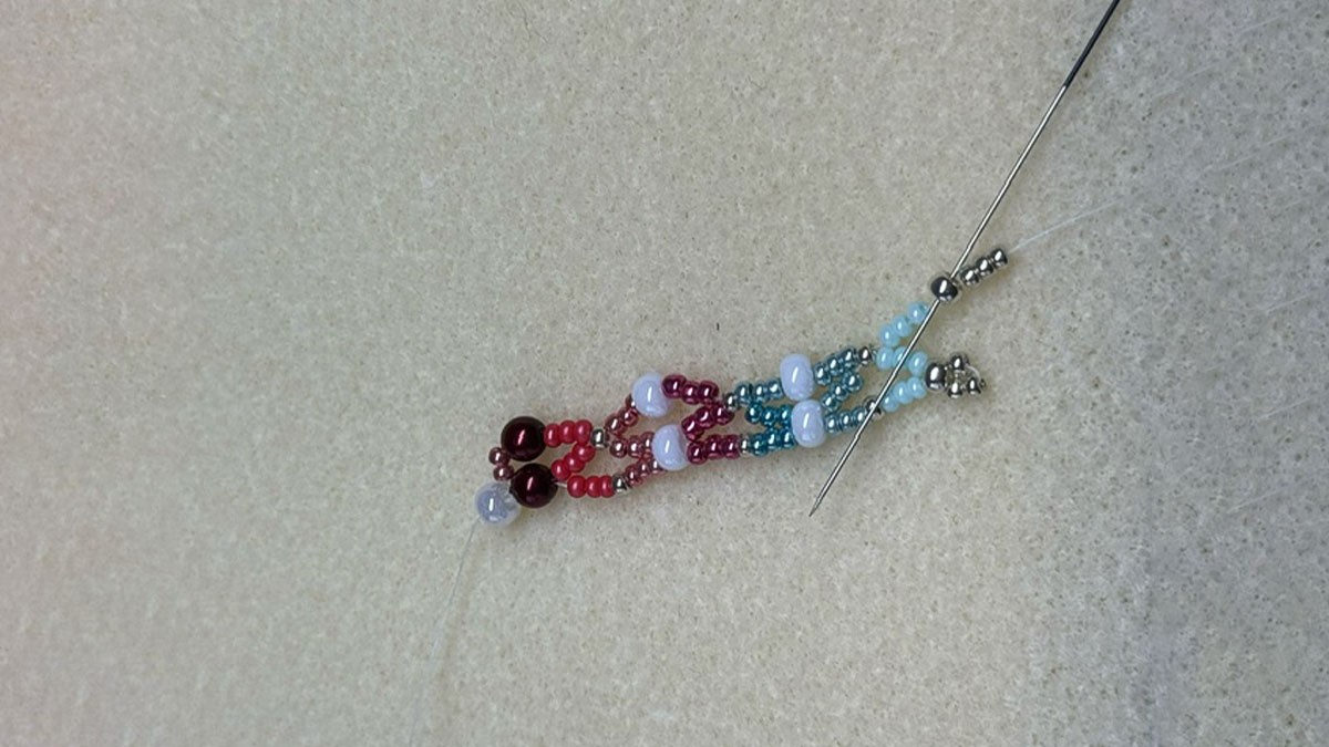 11/0 seed beads netting necklace : Step 10 11/0 seed beads netting necklace : Step 10