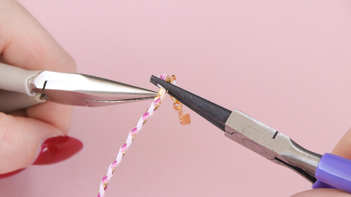 Summer cord necklace with charms : Step 3