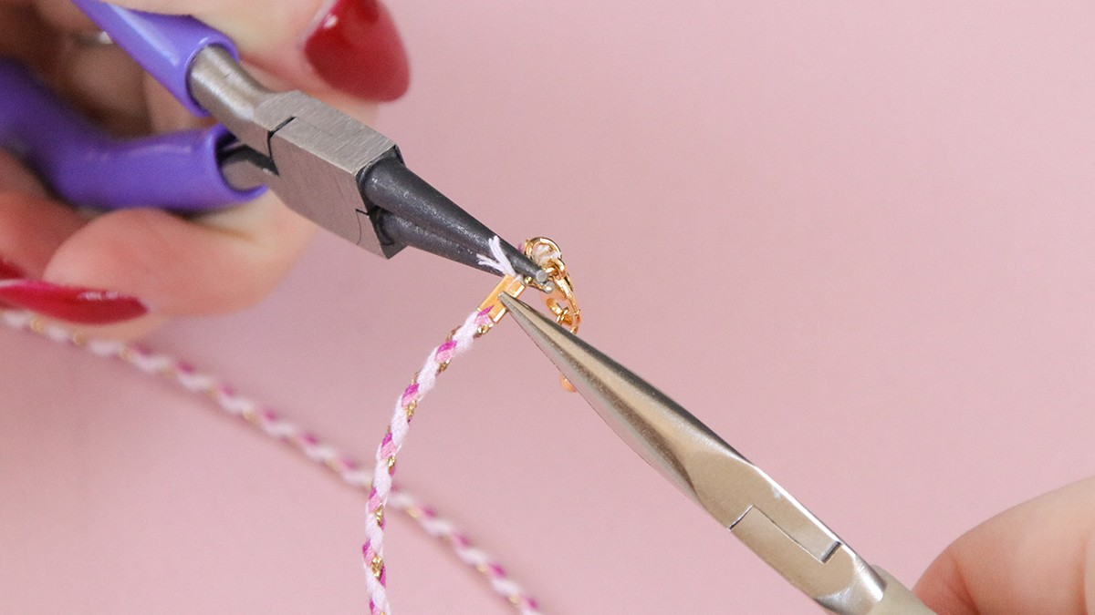 Summer cord necklace with charms : Step 4