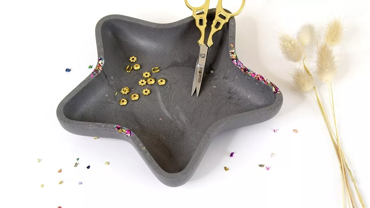 Jesmonite shell and starfish dish with glitter chips