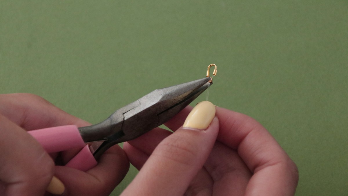 Thin bracelets in natural pink stone : Step 7