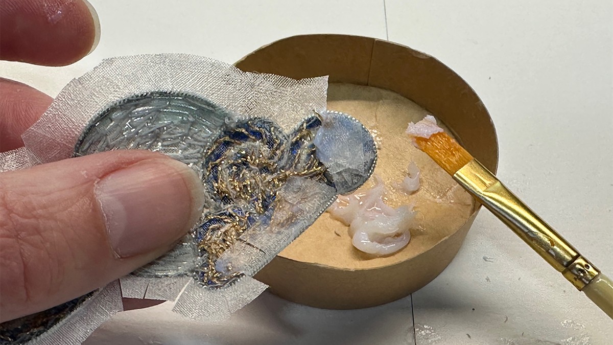 Misty Moon Jewelry Brooch with Cannetille and Kreinik Thread : Step 13 Misty Moon Jewelry Brooch with Cannetille and Kreinik Thread : Step 13