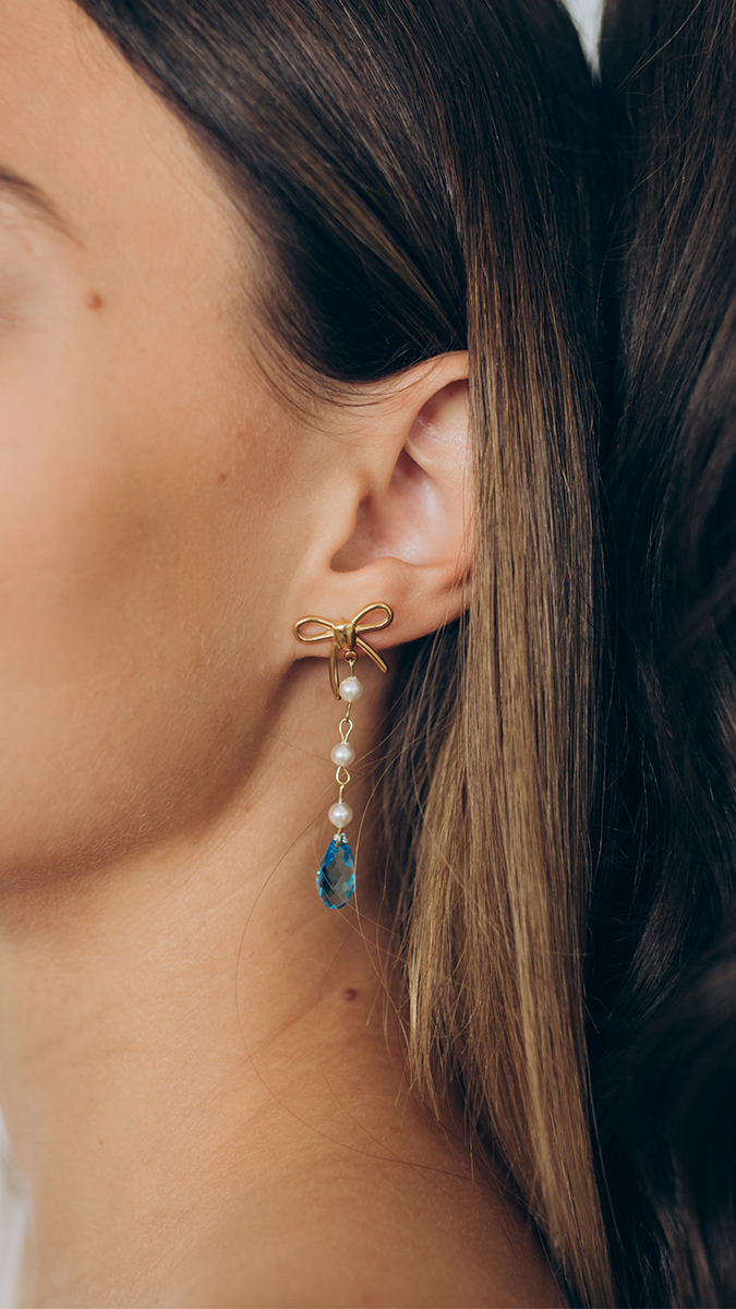 Freshwater pearl and PureCrystal drop dangling earrings
