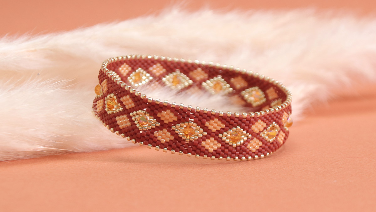 Toho Aiko bracelet