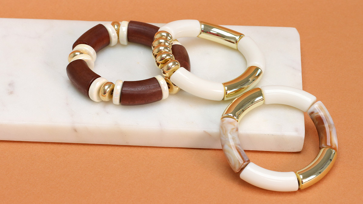 Elastic Bracelets Acrylic and Wood Beads Tubes : Step 3