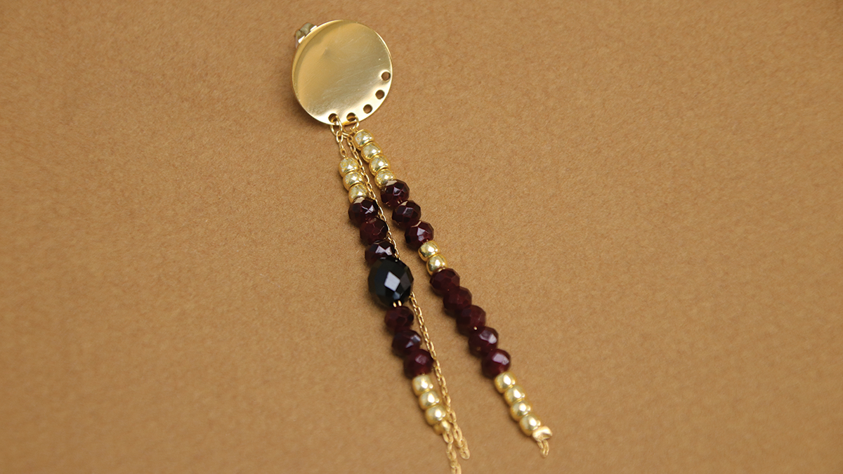 Festive dangling earrings : Step 4